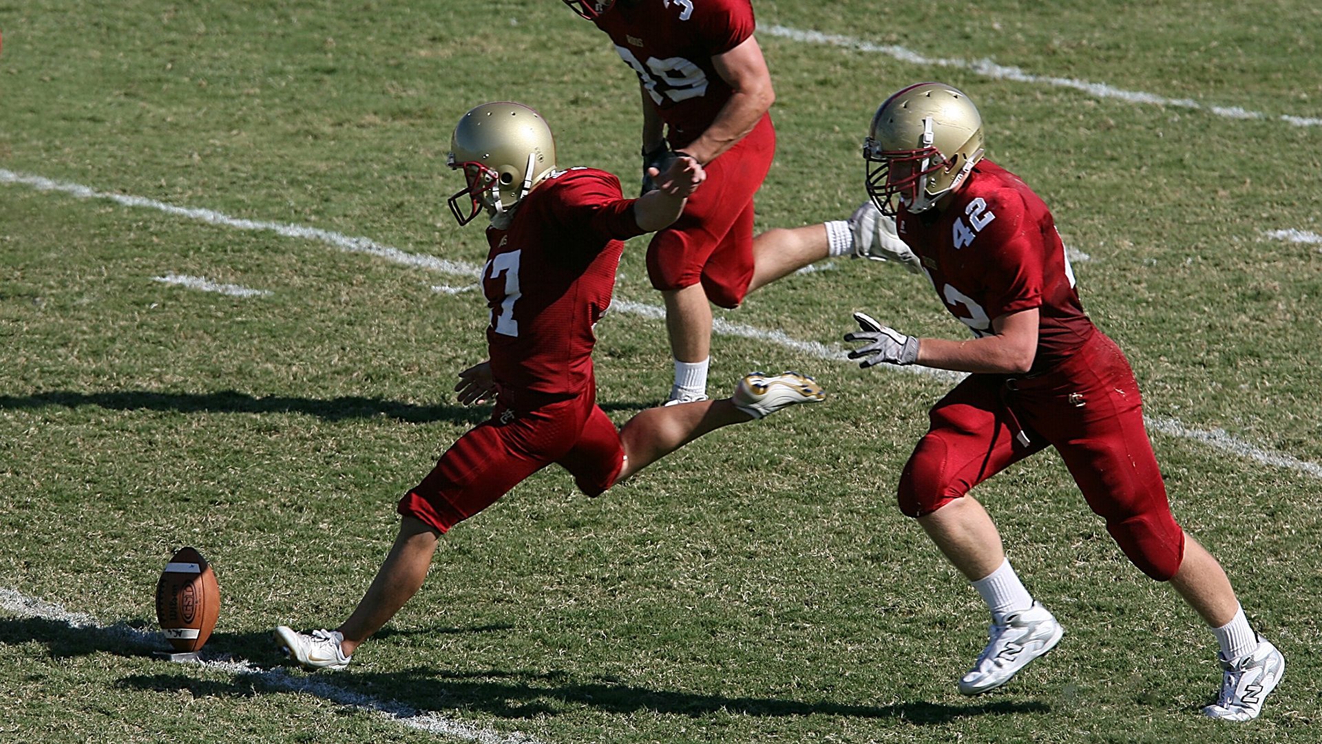 新闻中心公告全国体育公益创投项目评审会时间安排，2021公益投资大赛